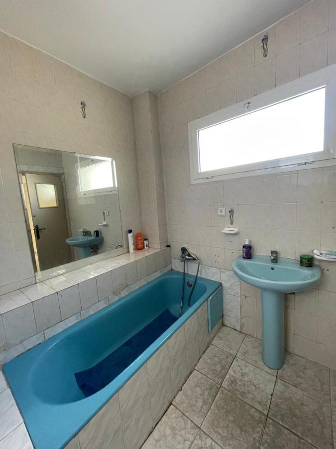 Appartement Centre-Ville Avec Piscine Pour Enfants طنجة المظهر الخارجي الصورة